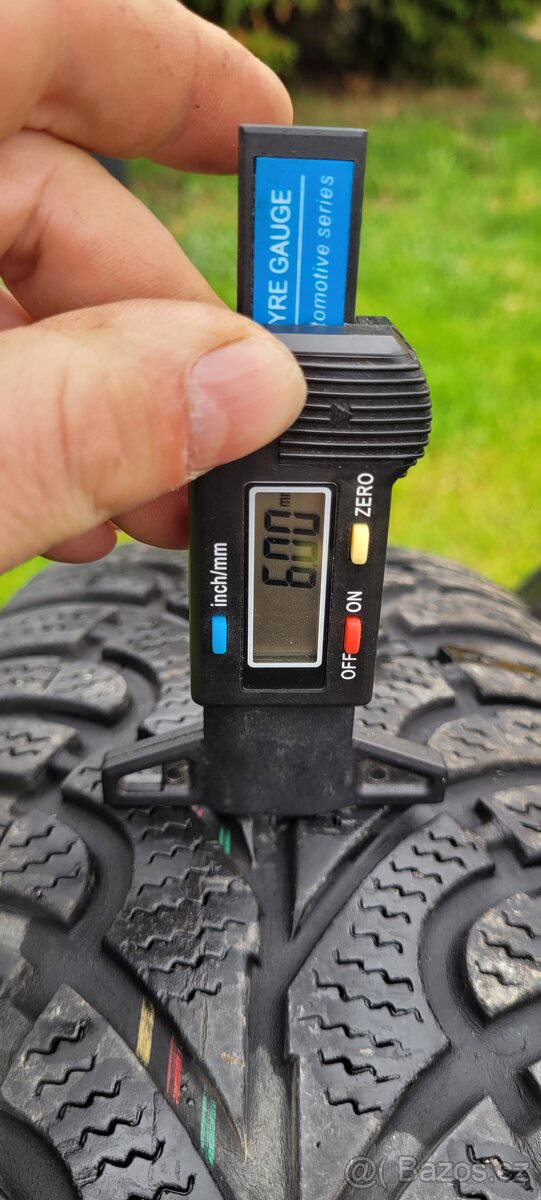 Zimní pneu 175/65/15 4×6mm - 4