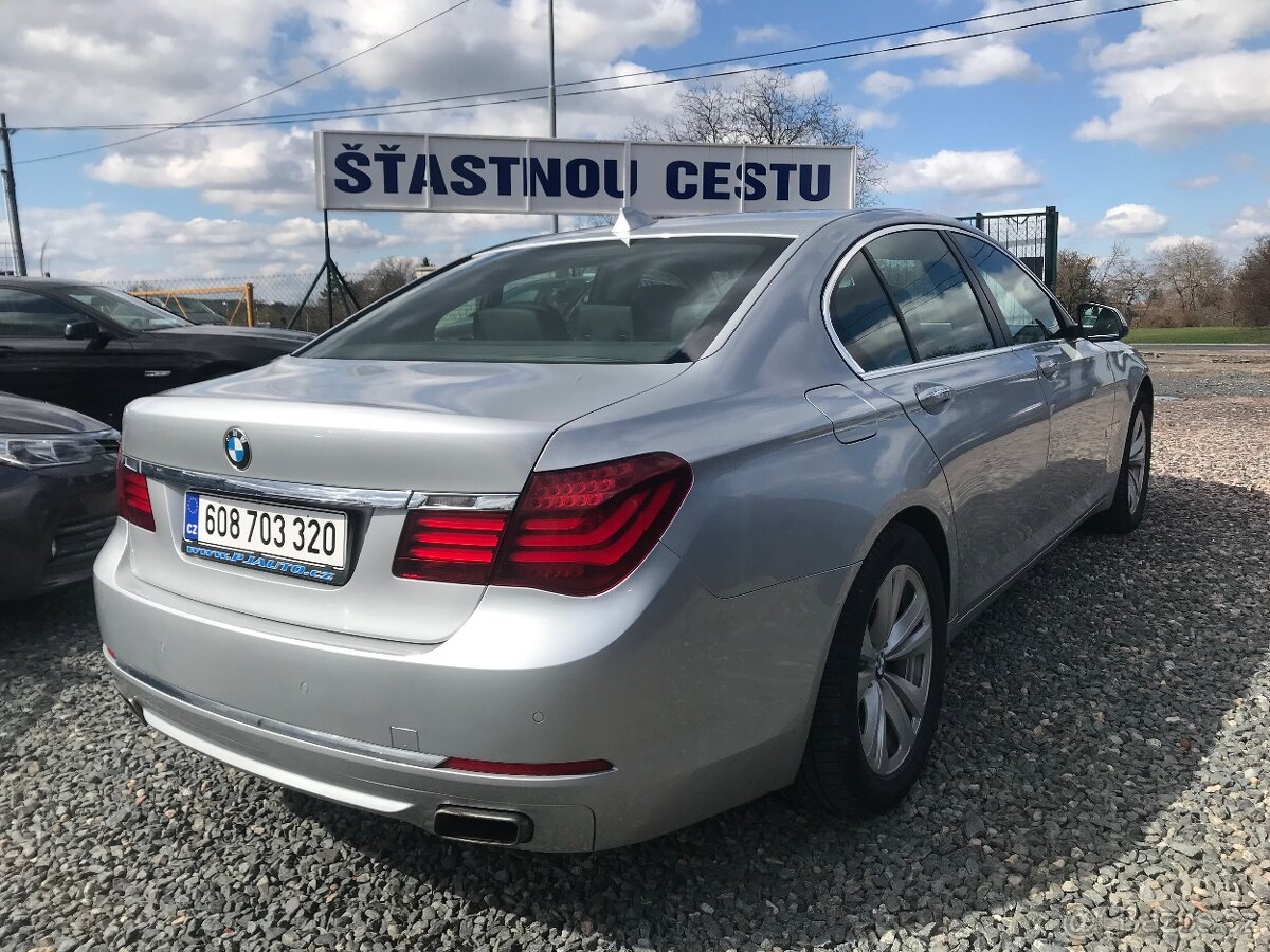 BMW 740d X-Drive,Facelift,Hud,ČR.. - 4
