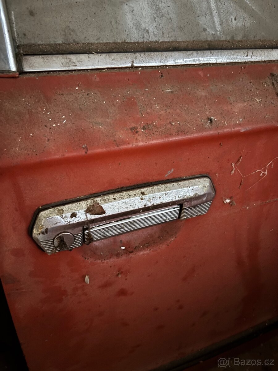 Lada - dveře - 4