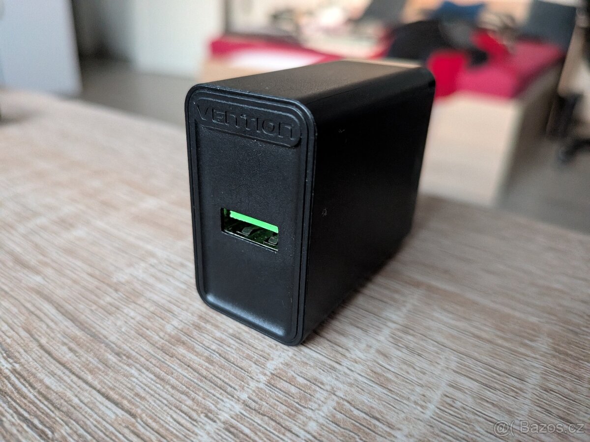 Google Pixel 7a - čistý android 8GB/128GB Charcoal - 4