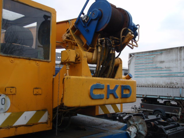 Praga V3S AD080 NÁHRADNÍ DÍLY - 4