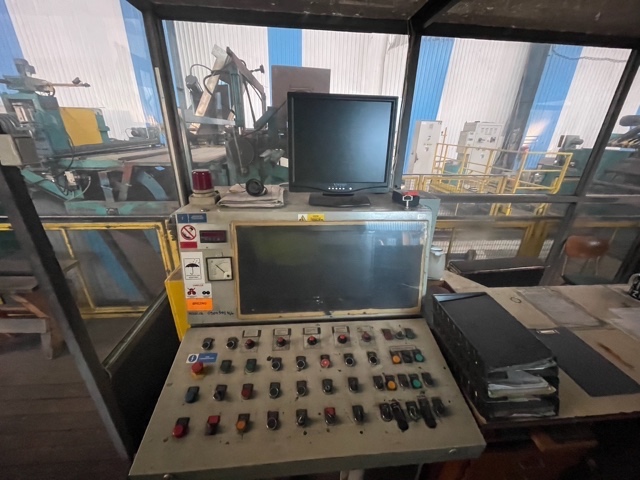 servisné stredisko - tenká pozdĺžna deliaca linka JOINT ita - 4