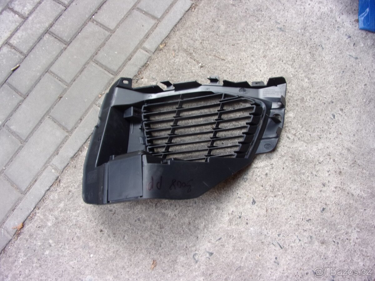 levá mřížka předního nárazníku Peugeot 3008 od roku 2017 - 4
