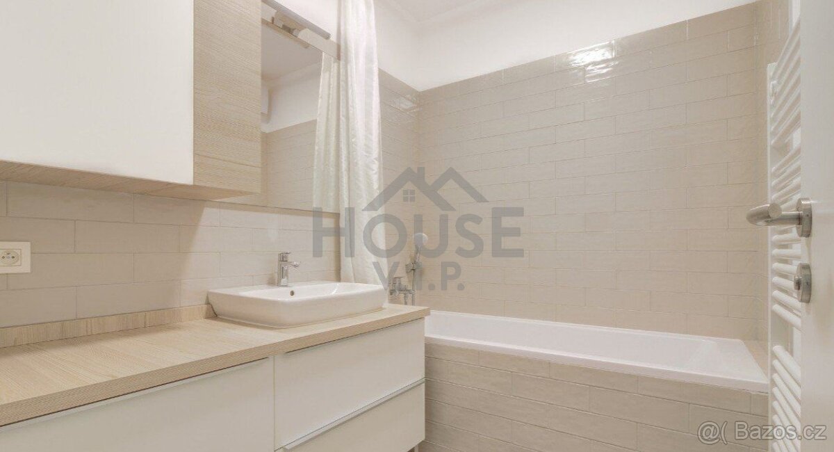 Prodej bytu 2+kk, 55 m², lodžie, Kladno., ev.č. 01100 - 4
