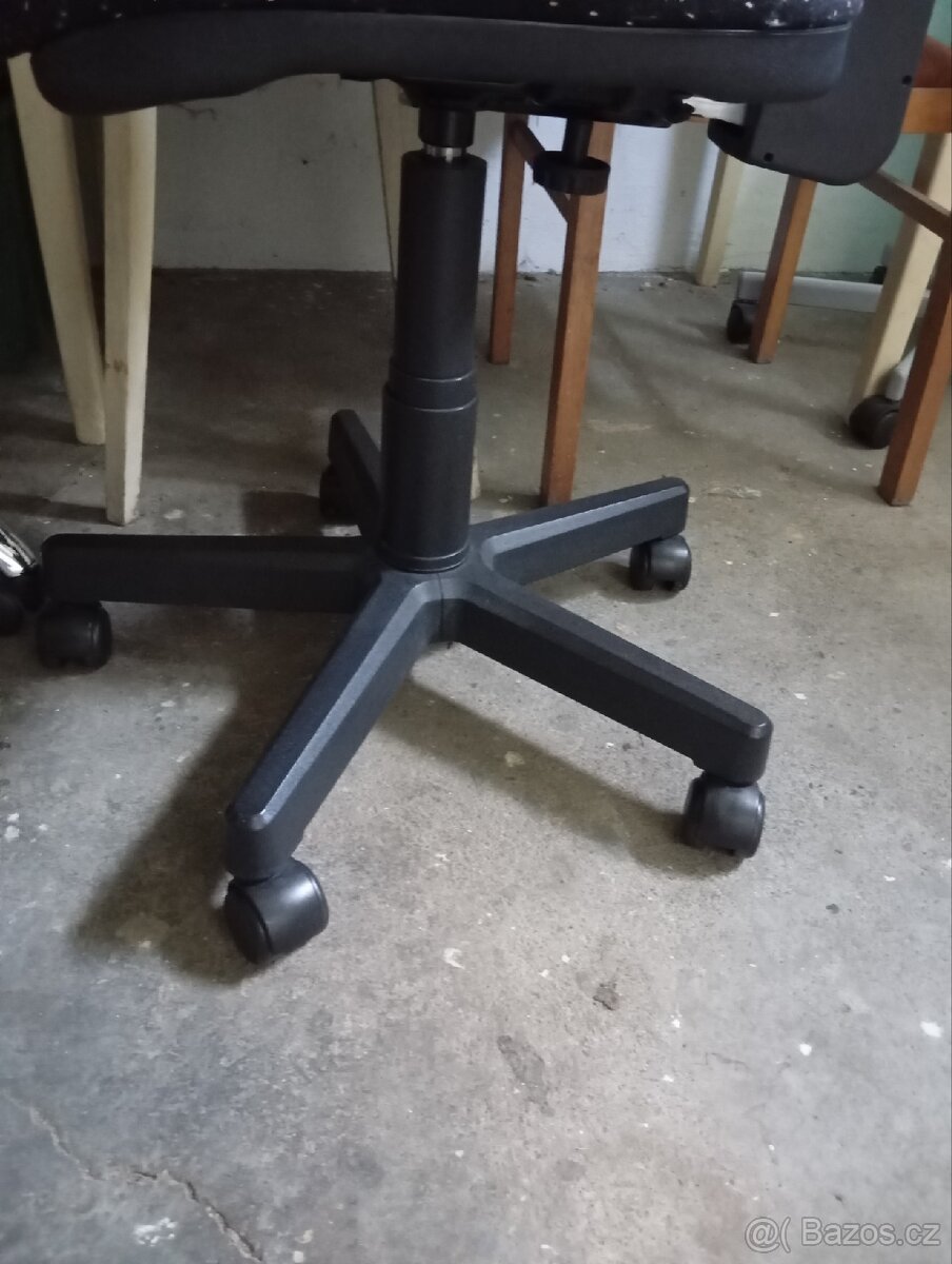 Židle k psacímu stolu - 4