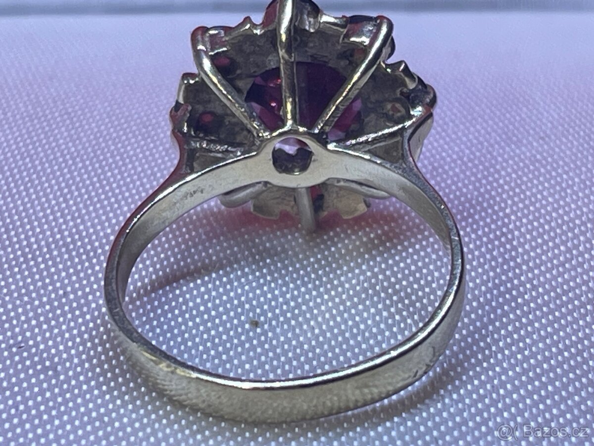 zlaty prsteň Český granát 8 karát - 4