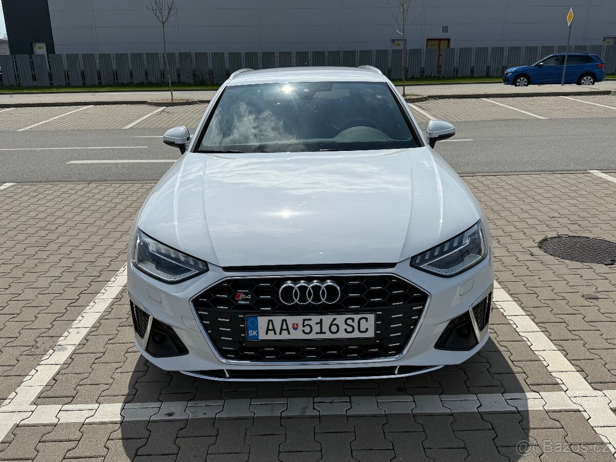 Audi S4 - 4
