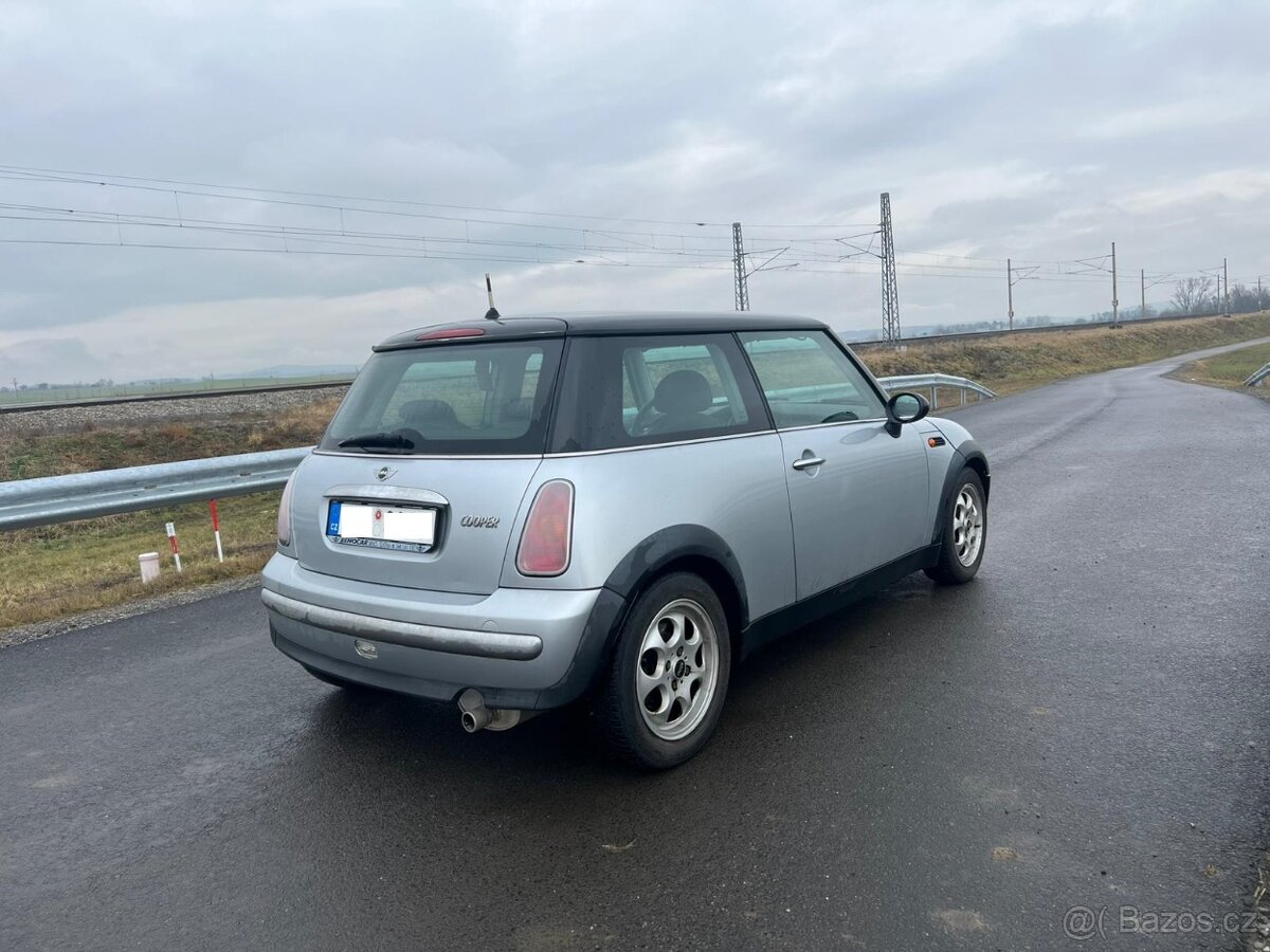 Mini Cooper 1.6 85kw - 4