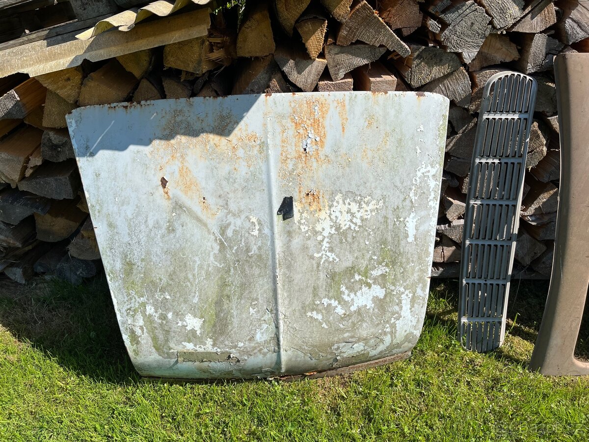 Prodám díly z Škoda 1000 MB - 4