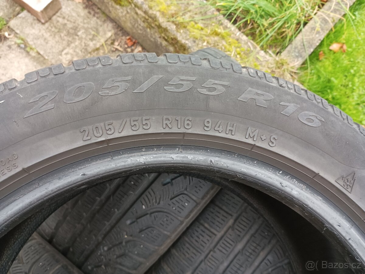 Celoroční pneu Pirelli - 4