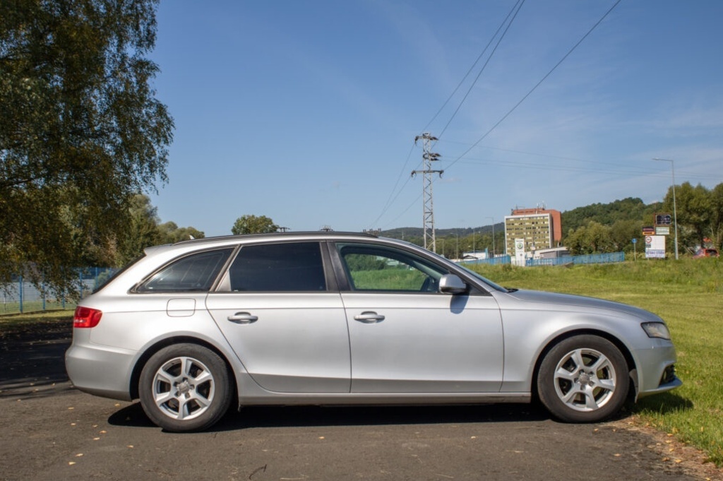 Audi A4 Avant 2.0 TDI 136k - 4