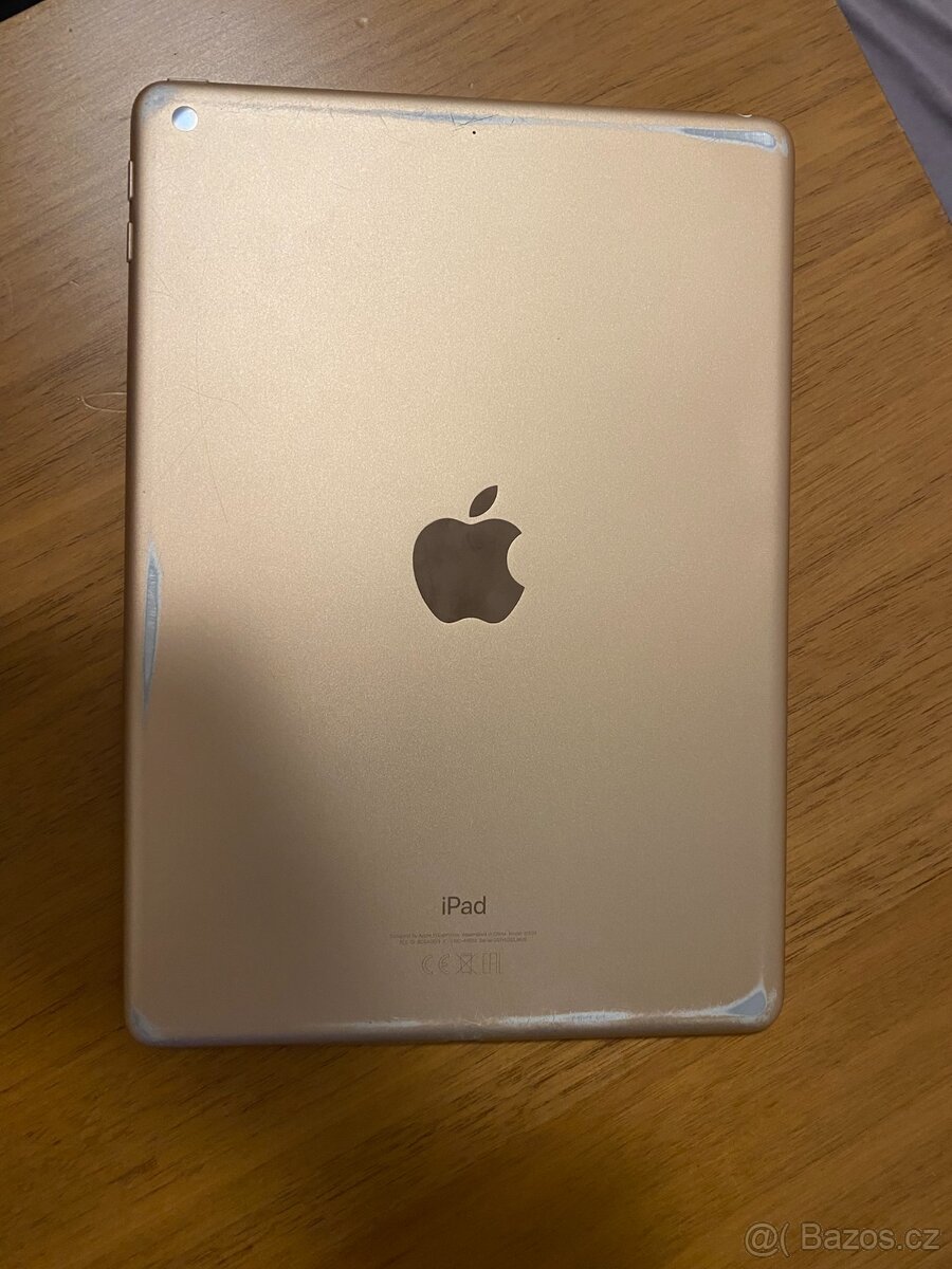iPad 9.7" (6 generace) - 4