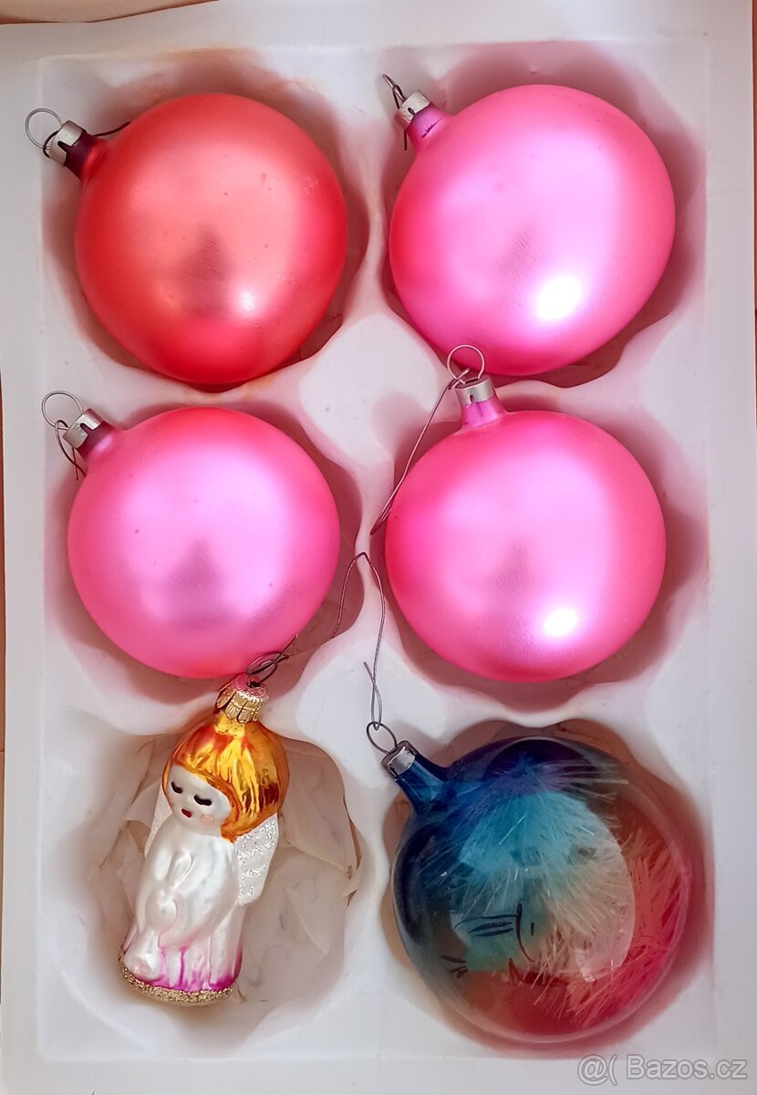 Vánoční skleněné ozdoby + dřevění vojáčci (Louskáčci) - 4