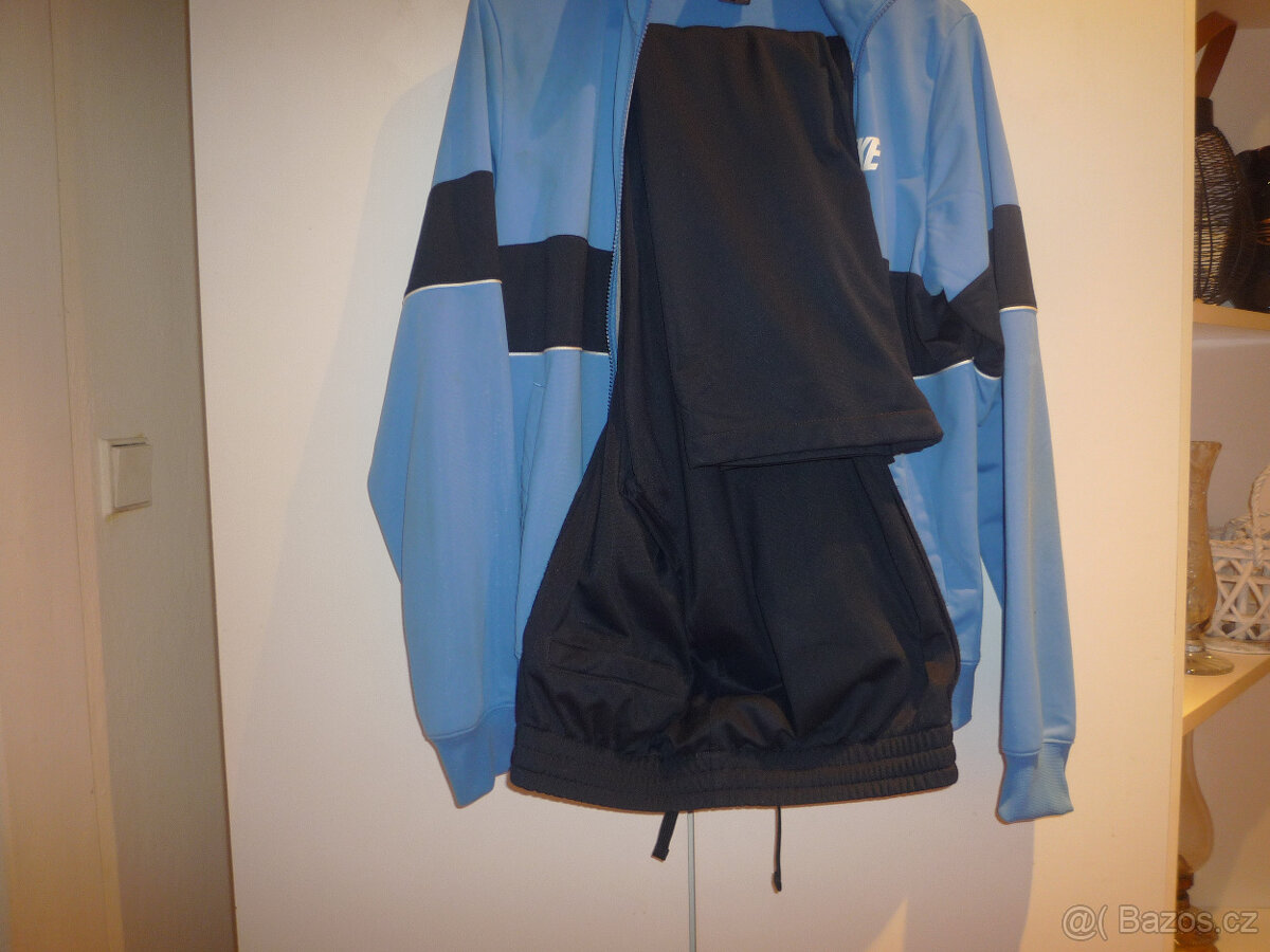 Tepláková souprava NIKE-M - 4