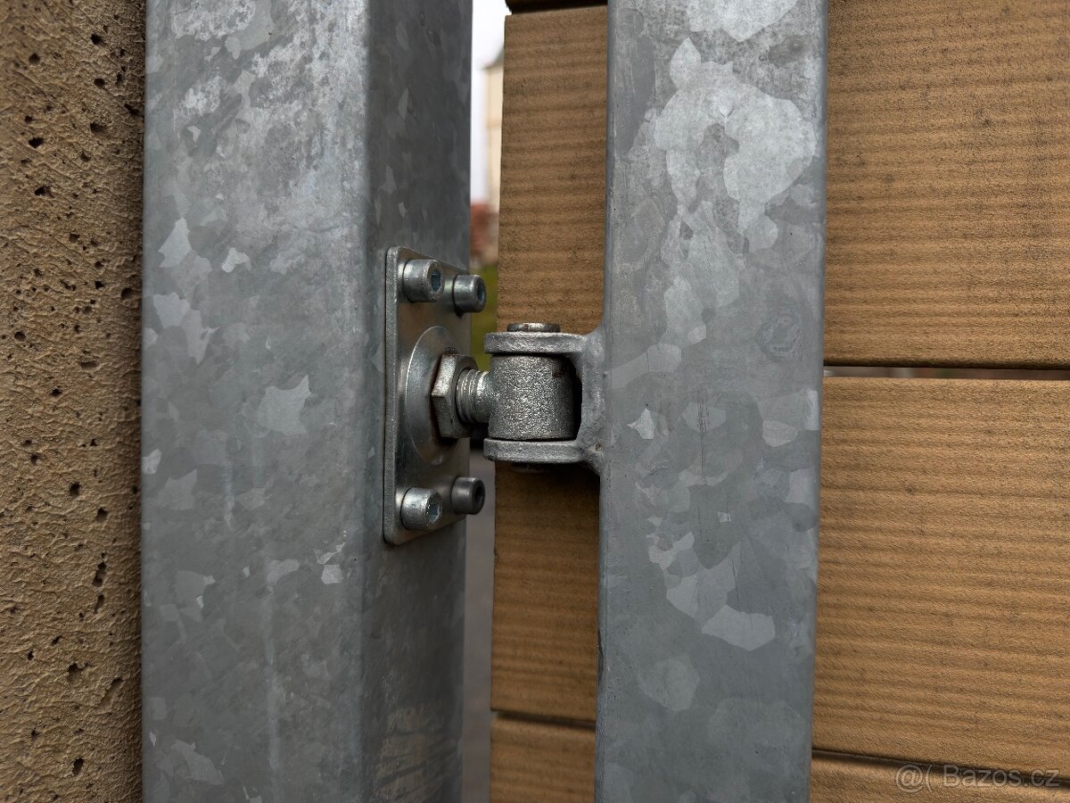 Nesená brána dvoukřídlá, pozink, 3 x 2 metry - 4