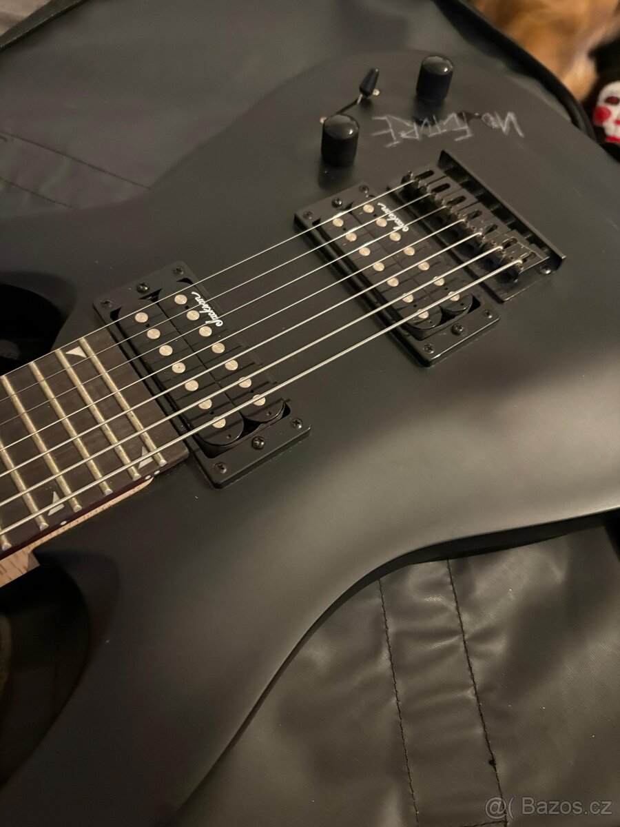 Prodam kytaru Jackson Dinky 7 strunka - 4