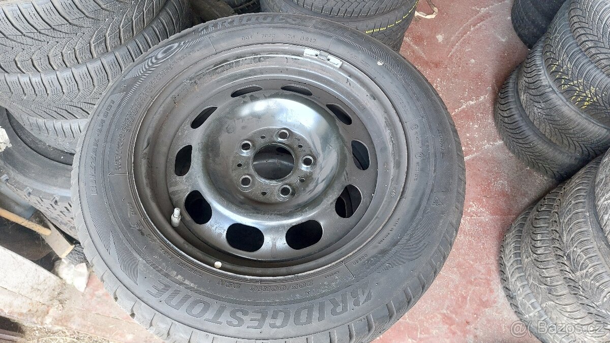 Kola zimní 16", orig. BMW, rozteč 5x120mm, pneu 205/60/16 - 4