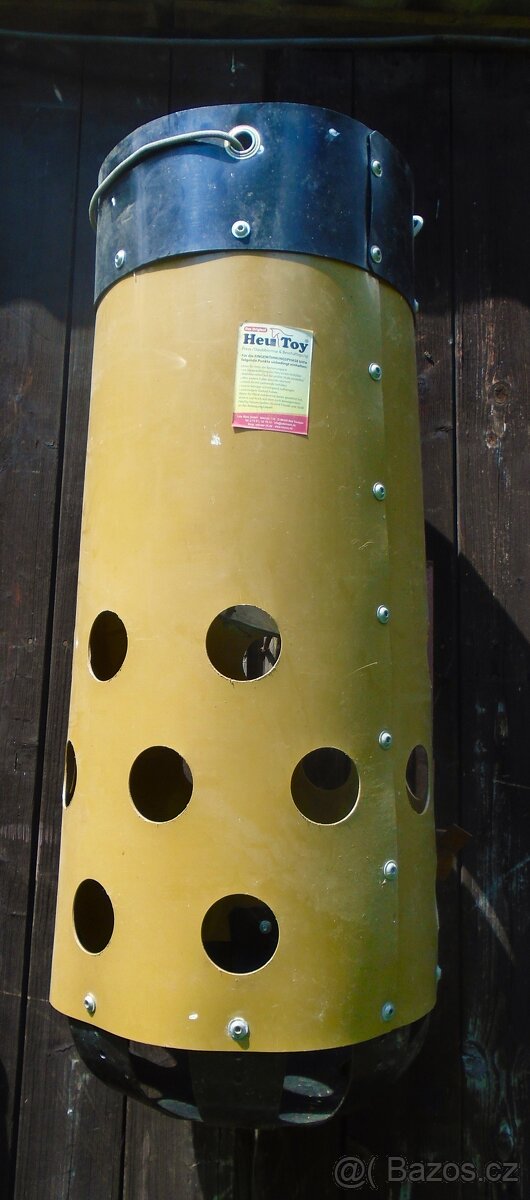 Krmeliště Heu Toy , pomocník na krmení / zábavu pro koně - 4