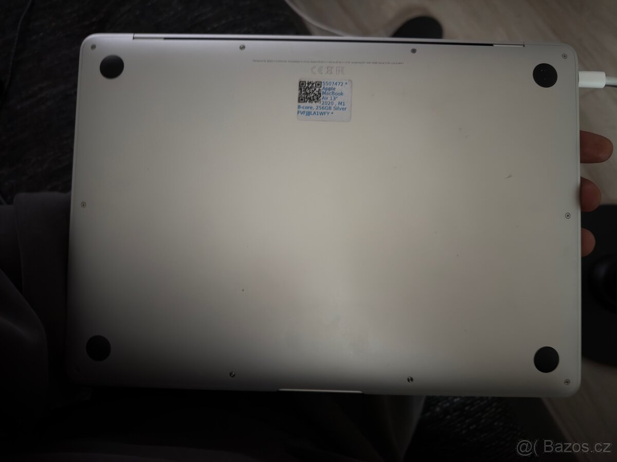Prodám MacBook Air (M1, 2020) - 4