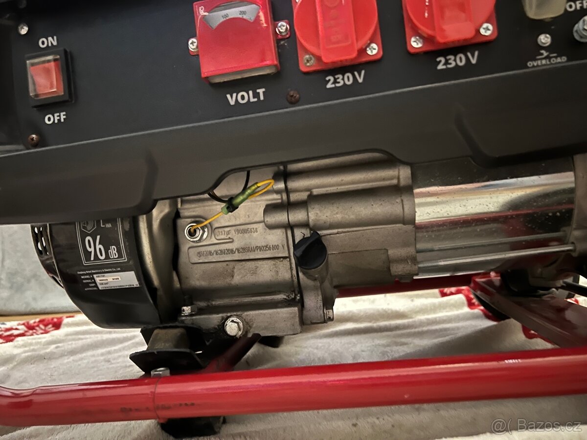 Benzínová elektrocentrála Einhell TC-PG 35/E5 – TOP stav - 4