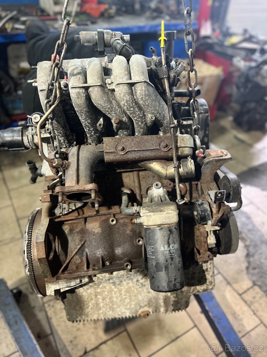 Motor T4 2.5 benzin - 4