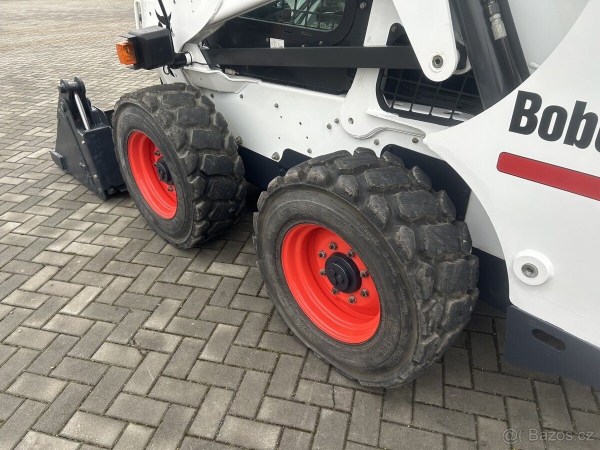 Bobcat S 650 nakladač - 4