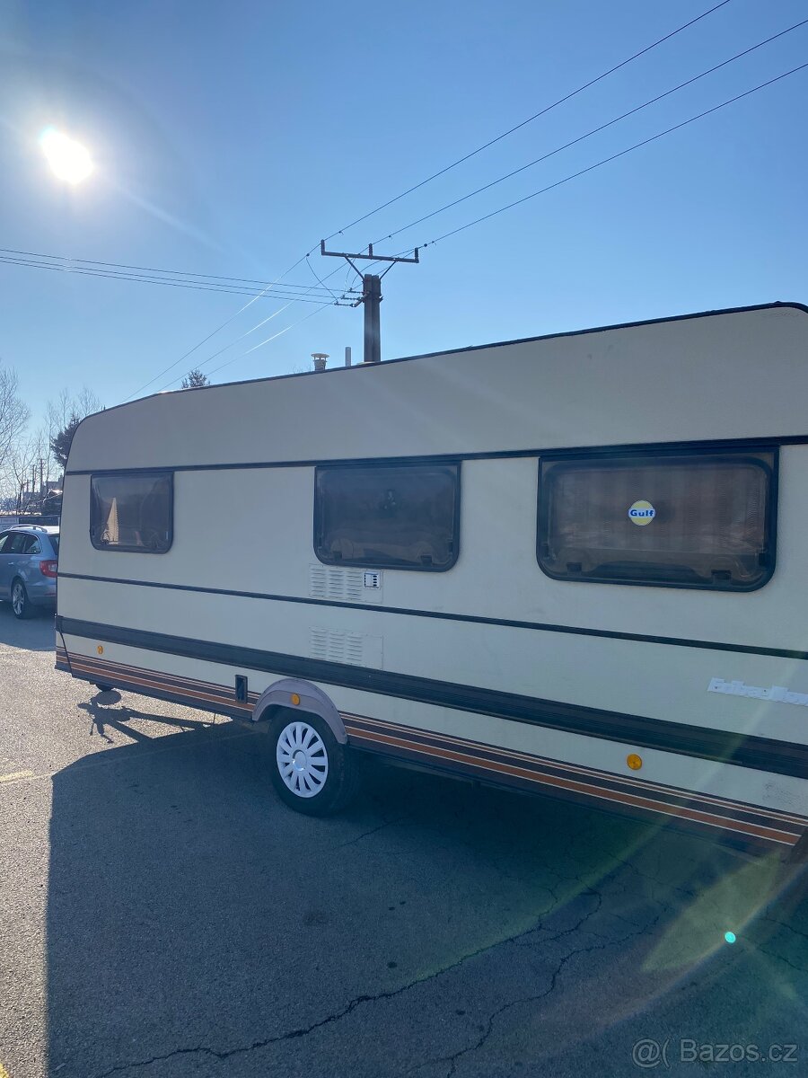 Karavan Hymer-Eriba - 4