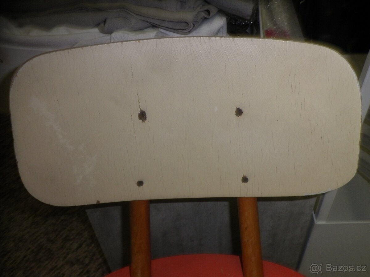 Stará barevná židle TON - 4