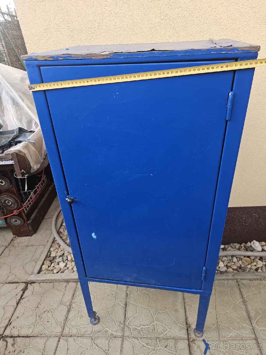 Plechová skříň do dílny - 4