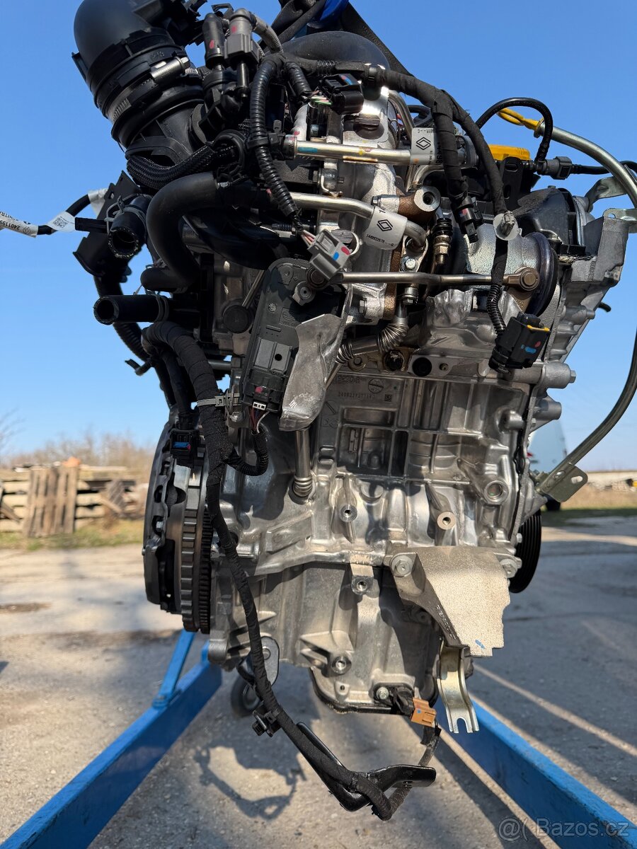 -----RENAULT DACIA 1.0 TCe----- - 4