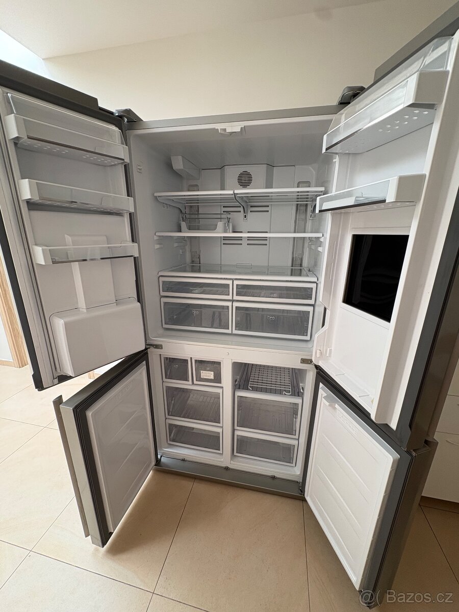 Americká lednice BEKO 17-100445-06 - 4