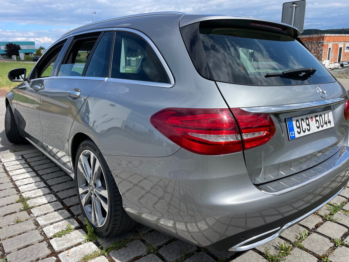 Mercedes C220 cdi kombi Avantgarde Plná výbava Top stav - 4