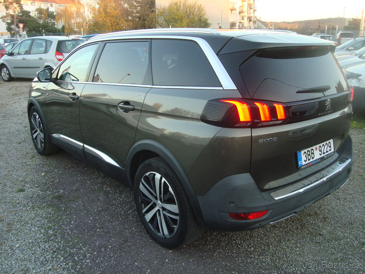 Peugeot 5008 2,0HDI automat - 4