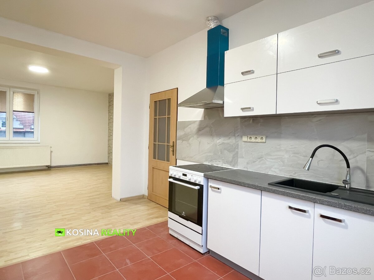 Byt 2+1, 85 m2, Rybná, Kraslice - 4