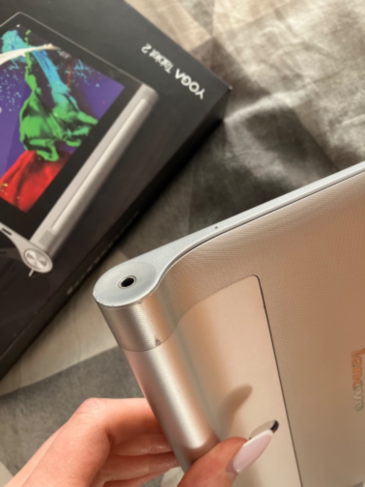 Lenovo YOGA tablet 2 LTE Platinum 8" Intel Atom - 4