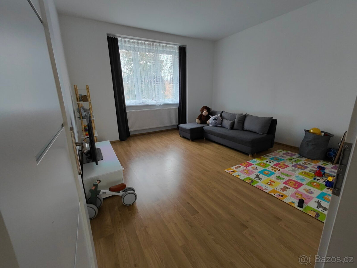 Prodej id. 1/2 rodinného domu, Prostějov - 4