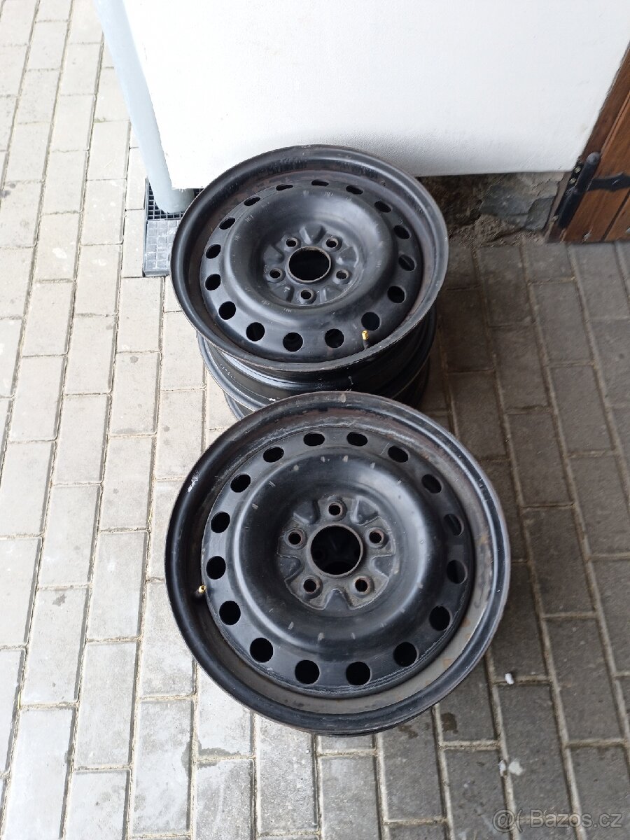 Plechové disky 5x114,5 R16 - 4