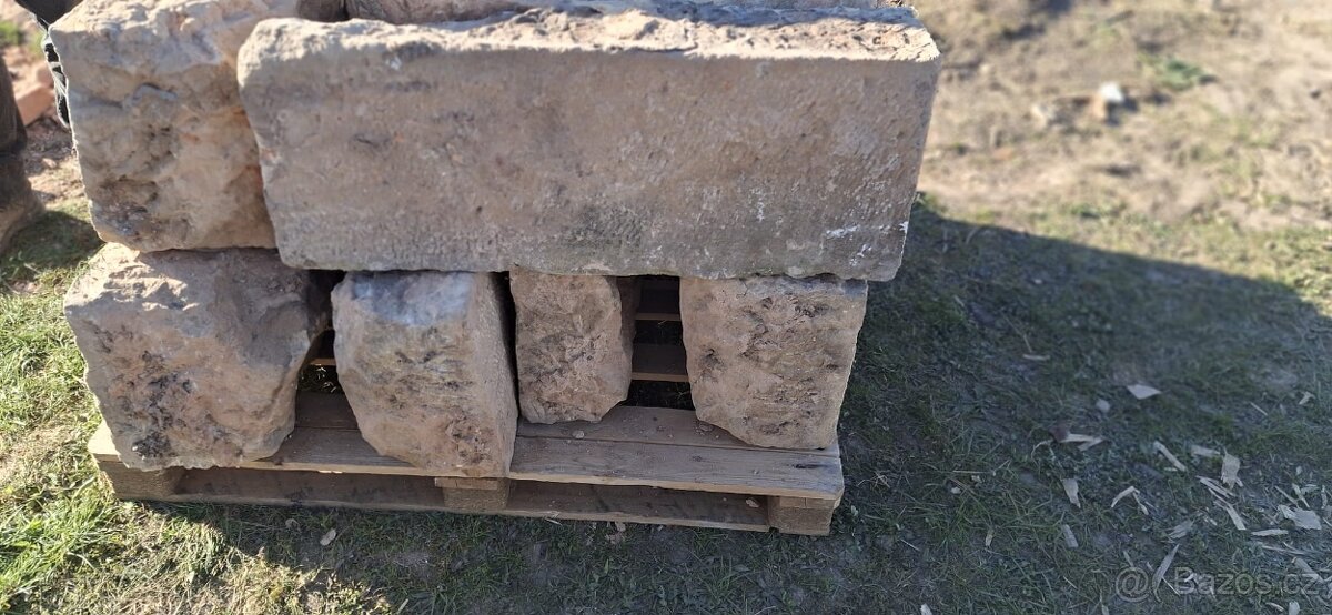 Pískovcová podezdívka top - 4