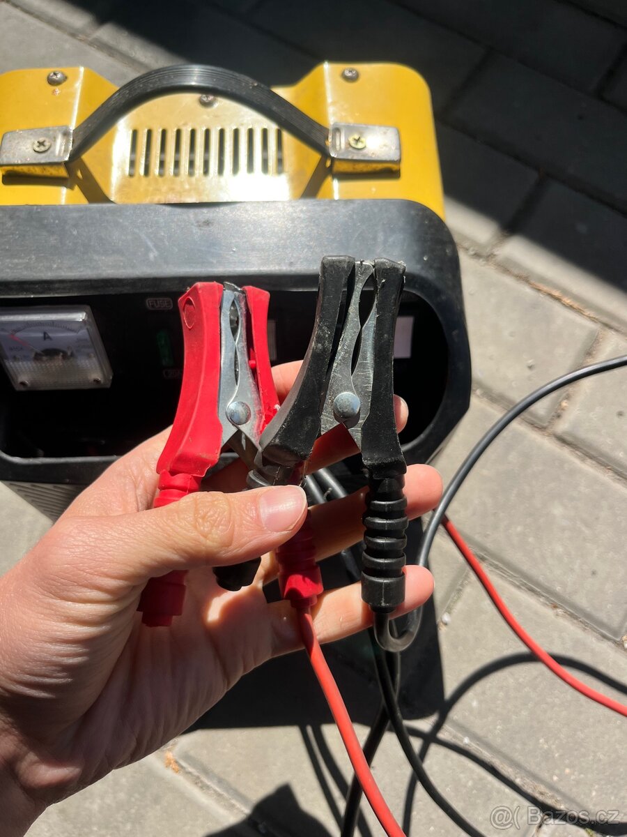 Auto nabijecka Starline CB-20 (12/24 V - 4