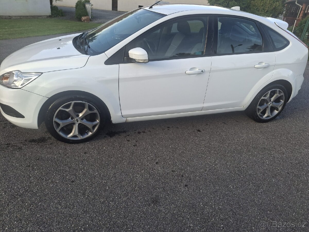 Ford Focus II - 4
