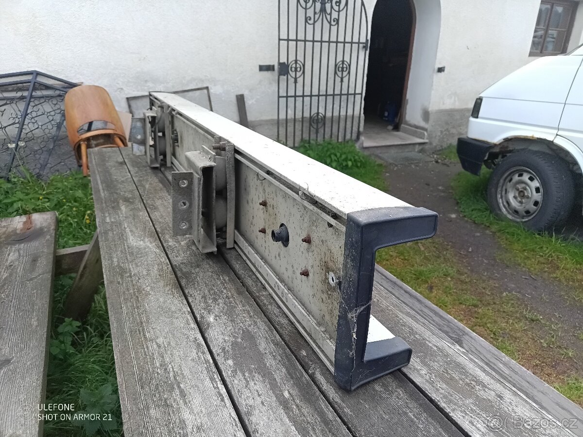 Zadní nárazník Iveco Daily - 4