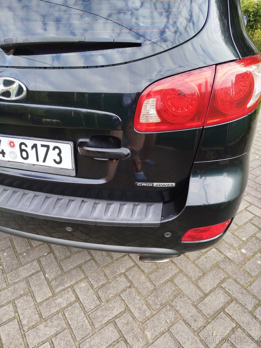 Hyundai Santa Fe - 4