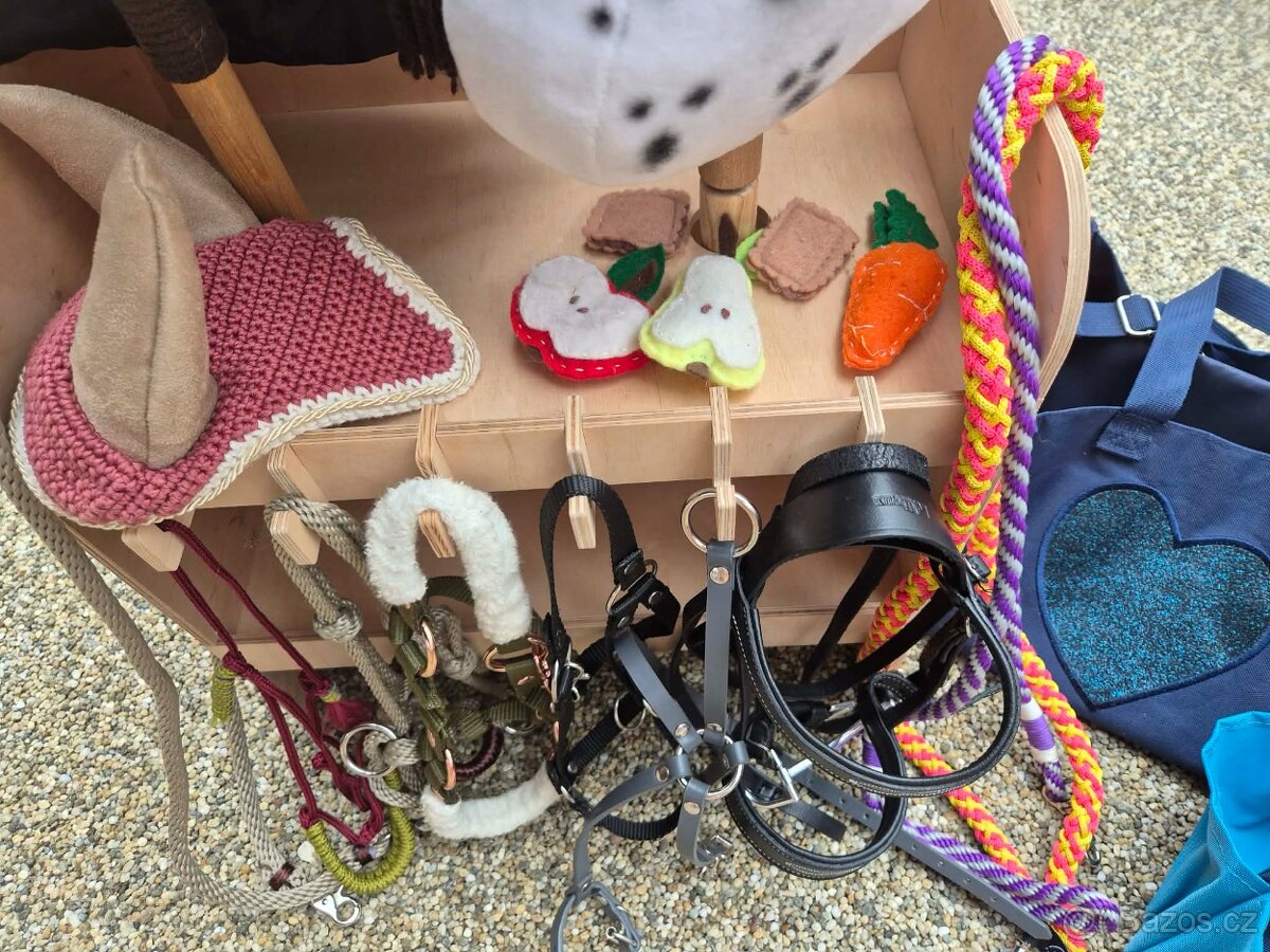Hobby horse - 4