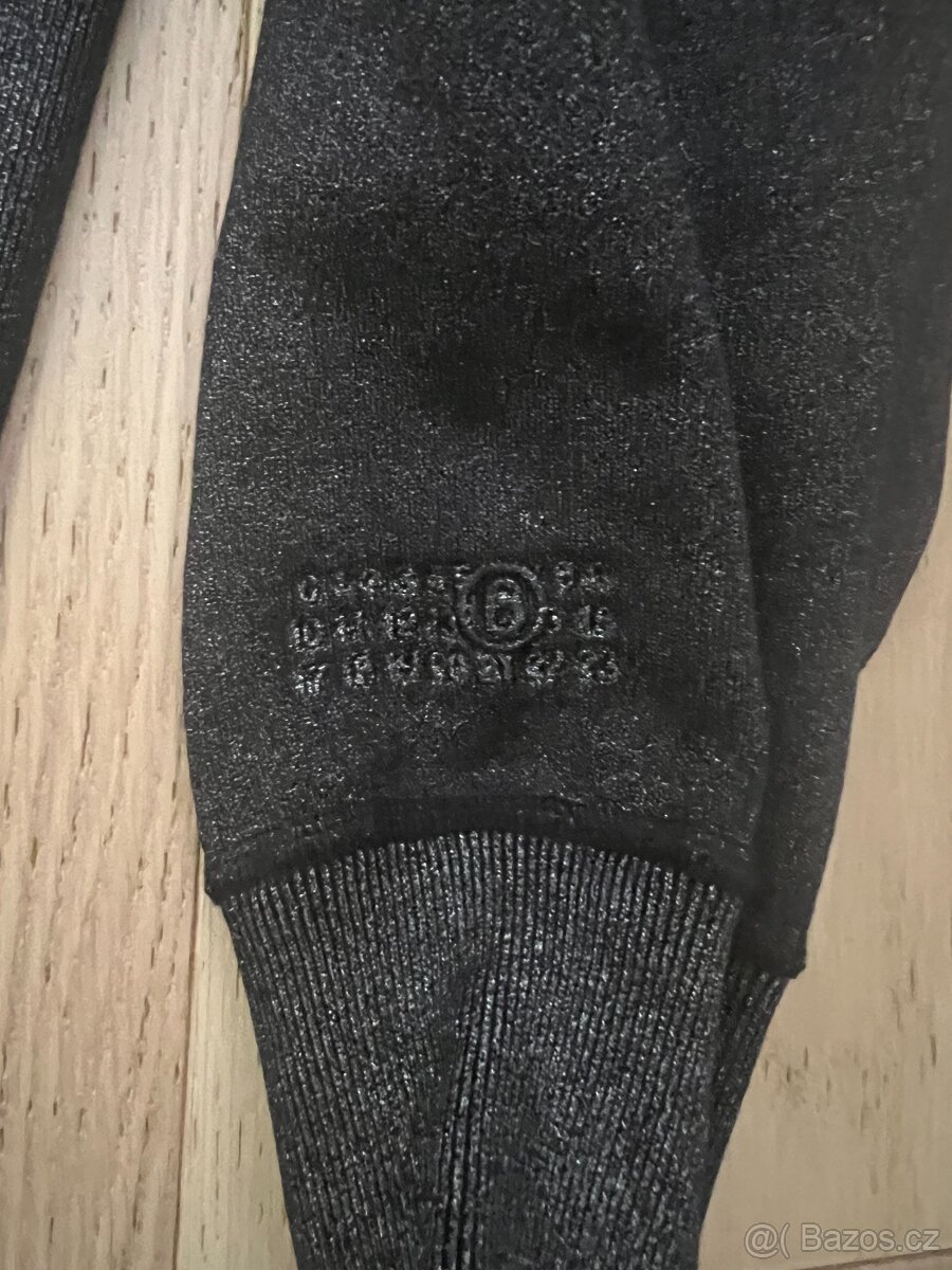SUPREME Black Hoodie - 4