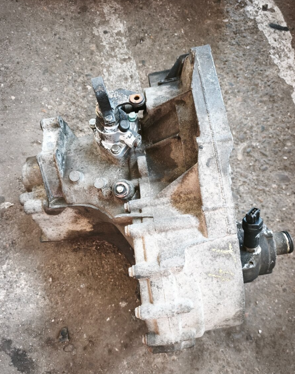 Prodám 6st. manuální převodovku KNS - 4