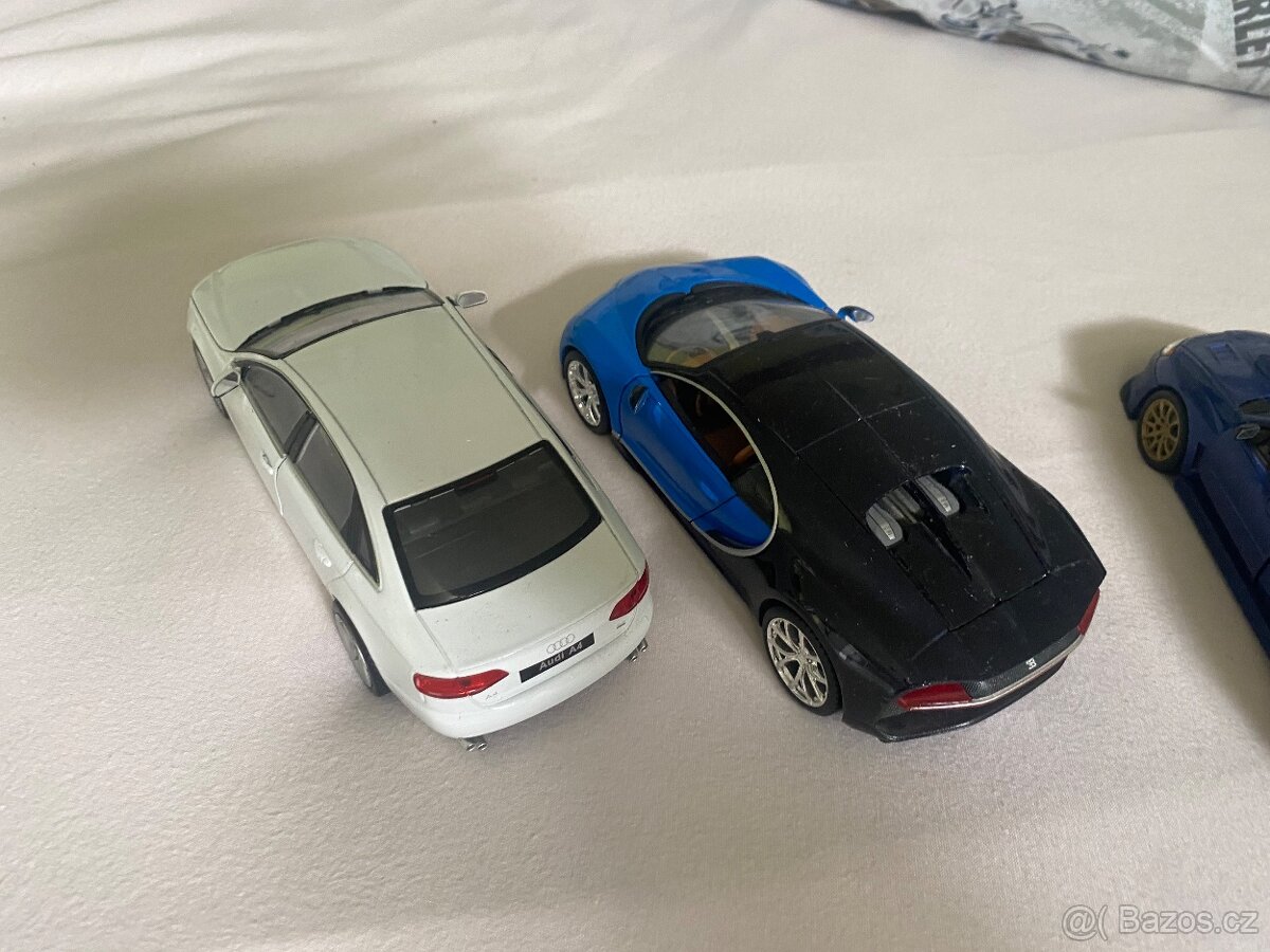 Modely aut 1/24 - 4