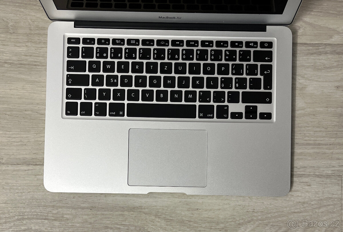 Apple MacBook Air 13” - krásný, super stav - 4