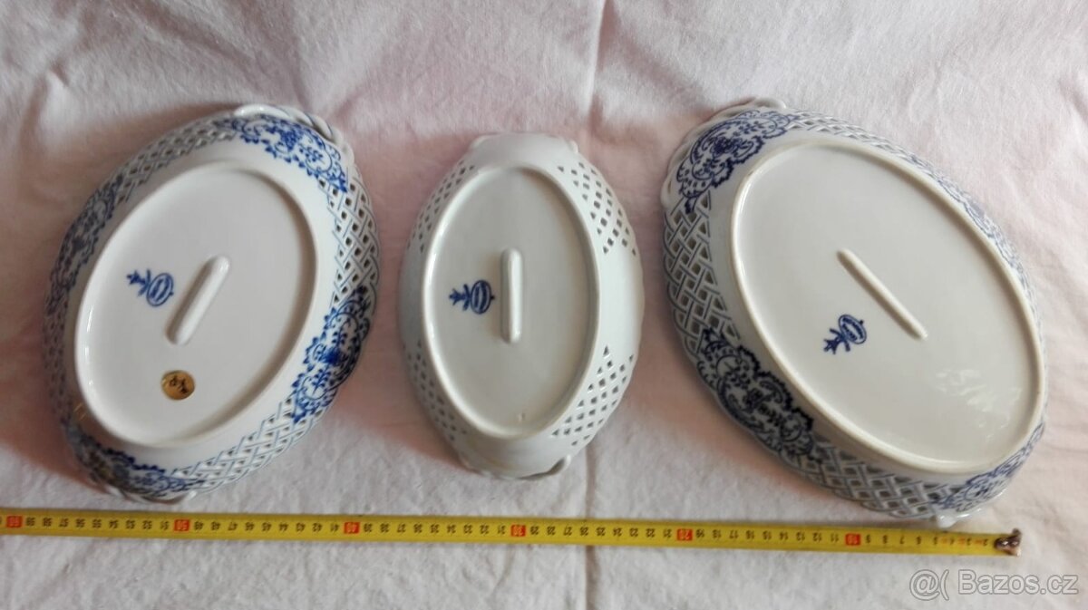 Prodám cibulák 4druhy košík na ovoce/pečivo 1Tř staré značen - 4