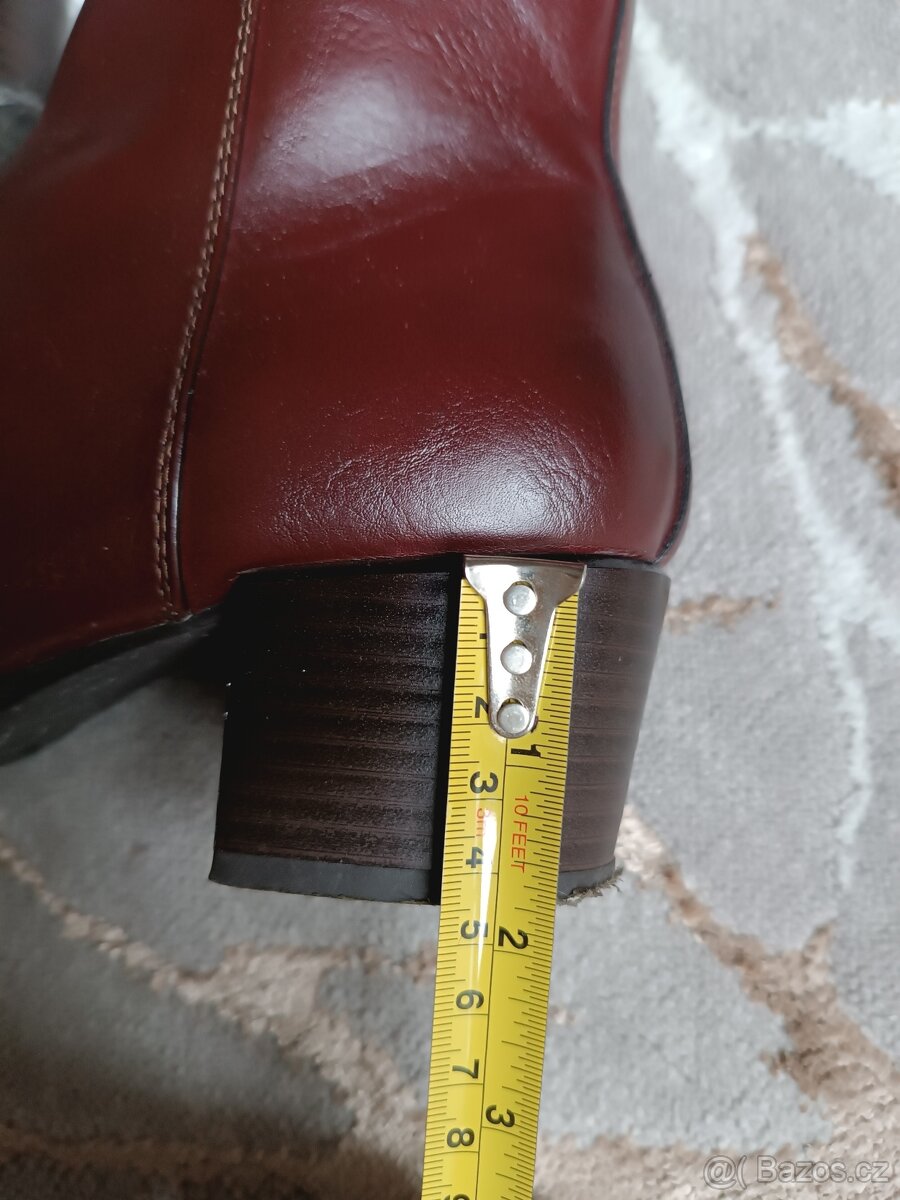 Kotníkové bordó boty 39 - 4