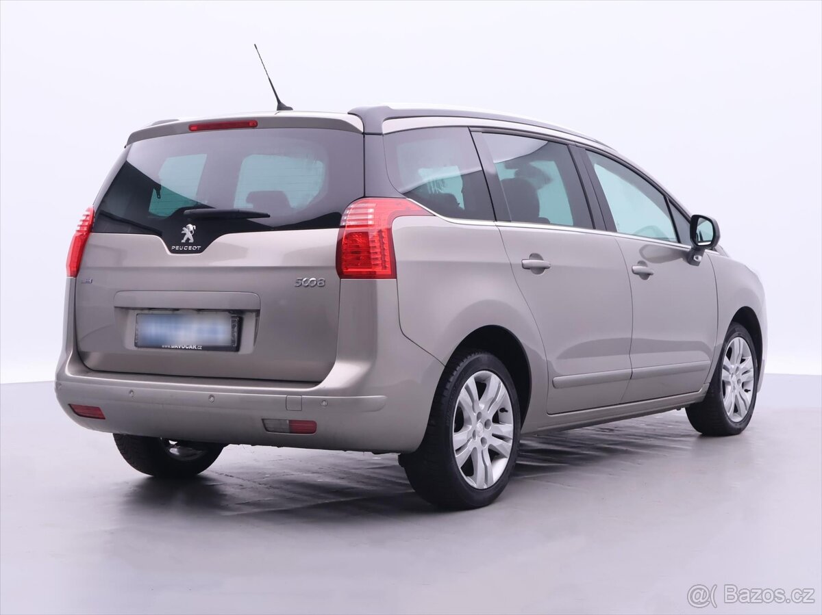 Peugeot 5008 1,6 BlueHDi 88kW Allure CZ (2016) - 4